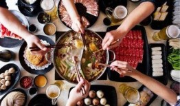 陕西火锅店爆料视频最新,独家秘制锅底，食客排队尝鲜